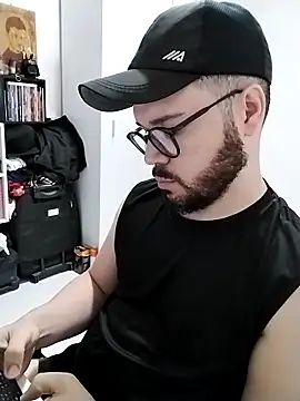 Branquinhowm online show from March 8, 11:20 pm