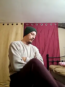 bbyxklaus online show from October 30, 4:52 pm