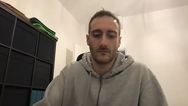 LukaShyGuy online show from February 9, 9:41 pm