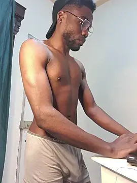 Suamyst 25 online show from November 5, 5:04 pm