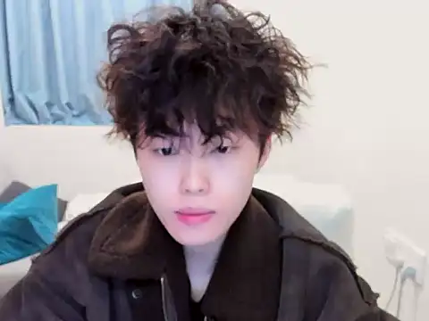 L1kuto online show from November 20, 10:47 am