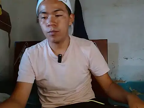 elchicoguevara online show from October 22, 9:29 pm