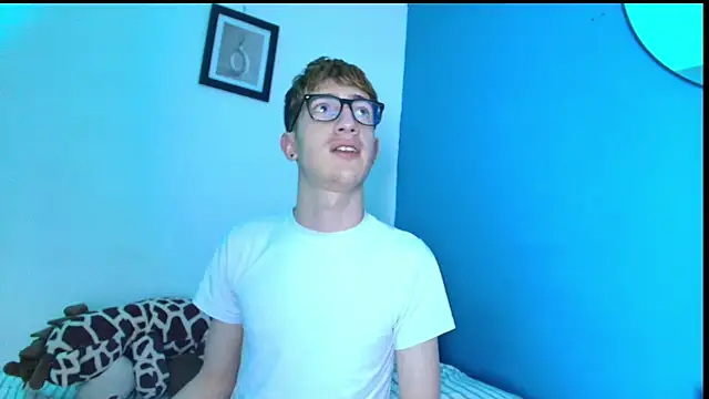 Erick Taylor3 online show from February 25, 9:49 pm