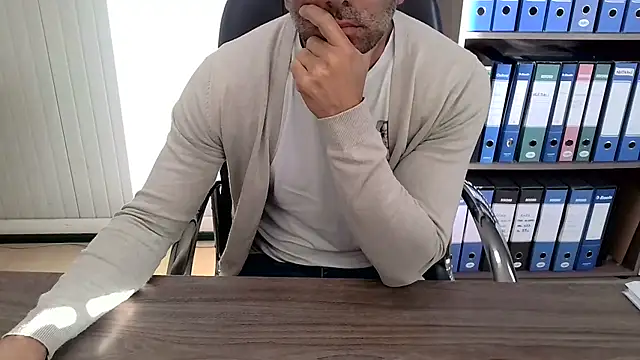 Evasionee online show from November 3, 7:23 am