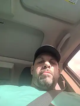 Tincho1051 online show from March 14, 8:05 pm