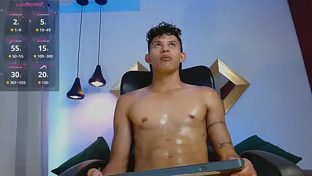 KamiSuarez online show from March 25, 6:34 pm