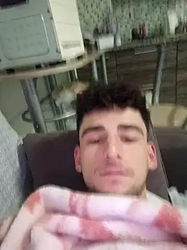 yasinesra757  online show from December 17, 12:29 am