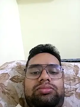 unknownman697856 online show from November 1, 3:49 pm