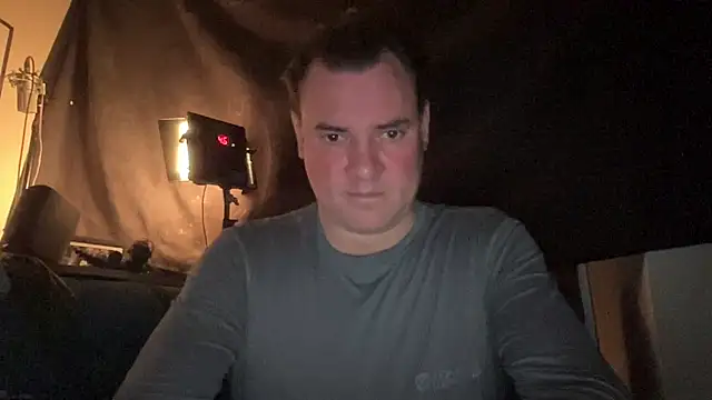 IntimeWild online show from April 3, 1:35 am