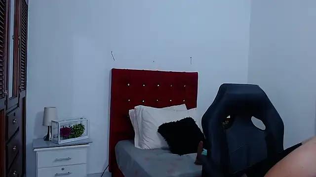 LiamHeat  online show from November 9, 4:05 am