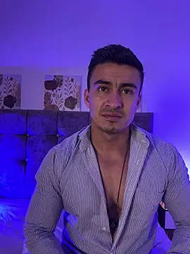 Chris Clarck online show from April 8, 7:11 pm