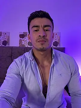 Chris Clarck online show from April 2, 7:11 pm