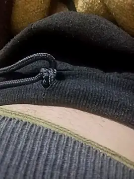 julifer  online show from November 16, 8:00 pm