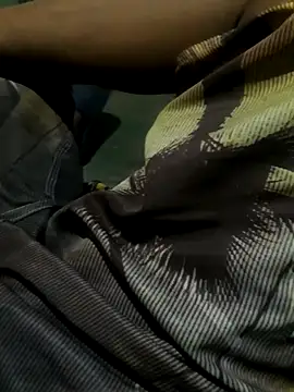 m-a-g-n-a-t-a online show from April 23, 2:49 am