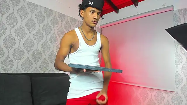 Boy savoy online show from February 27, 8:41 pm