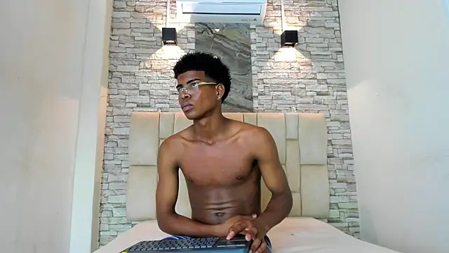 XAVI LEE online show from November 27, 8:34 pm