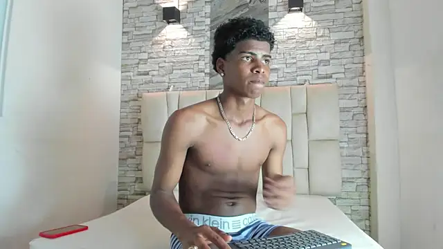 XAVI LEE online show from November 12, 7:41 pm