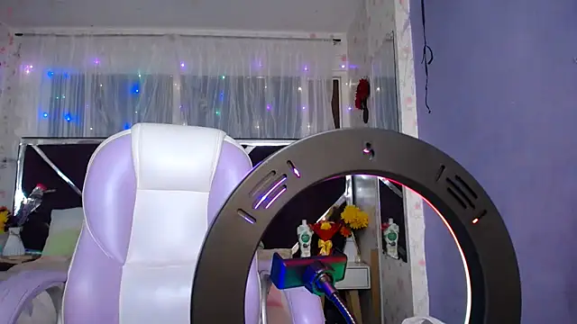 Santy bigcock 01 online show from May 25, 7:09 pm