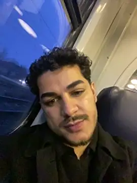 MorenoVelvet online show from December 20, 2:57 pm