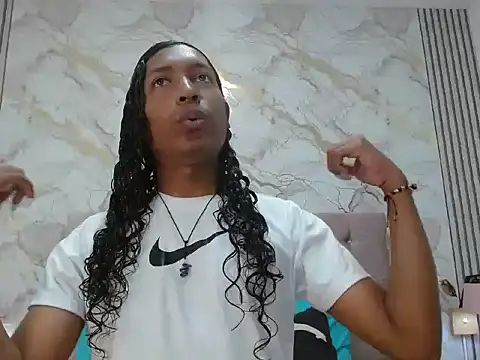 MiaCoock online show from January 13, 1:15 pm