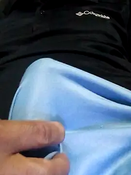 Alvaroz1992 online show from December 15, 11:57 pm