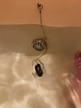 houkeiboy78 online show from March 29, 10:15 am