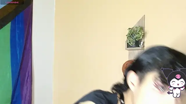 nicolai a online show from November 9, 2:43 pm