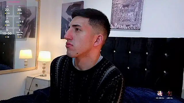 Un Sluttyy online show from February 18, 11:41 am