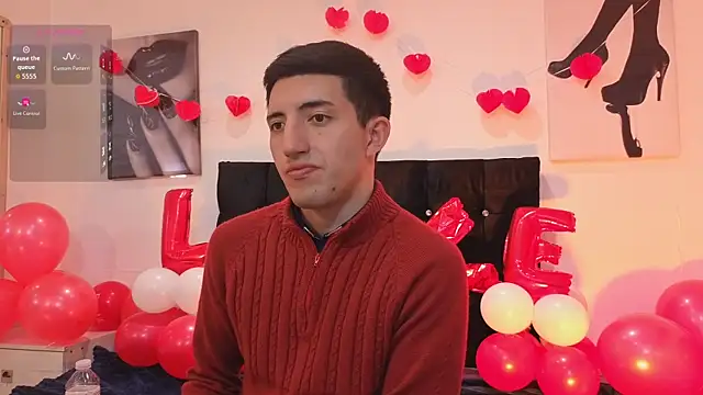 Un Sluttyy online show from February 14, 2:01 pm