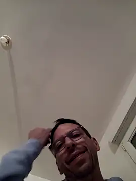 Olifesse online show from November 7, 11:30 pm