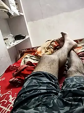 hyderabad single online show from December 5, 6:15 pm