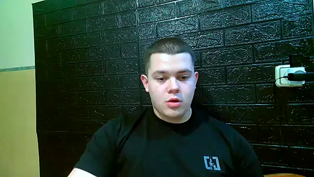 CuteButNaughty  online show from November 28, 8:22 pm