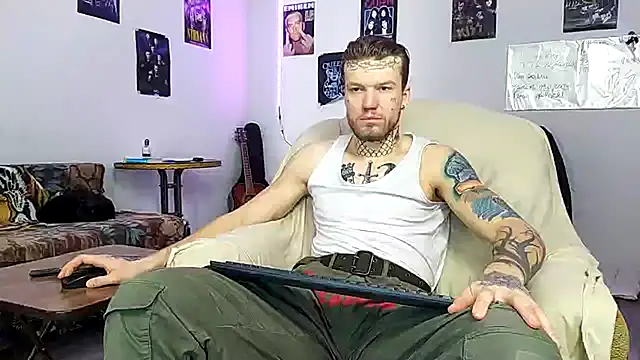 Huntall77 online show from February 3, 6:00 am