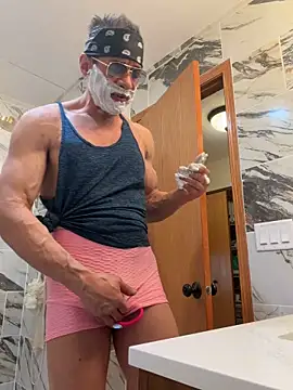 WildFocus online show from April 6, 11:55 am