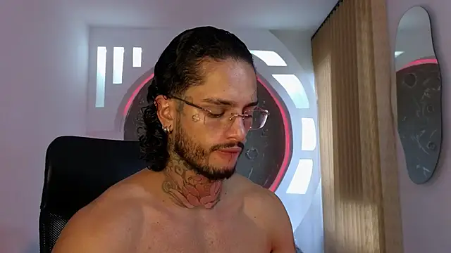 Alanrodgers online show from November 25, 1:02 pm