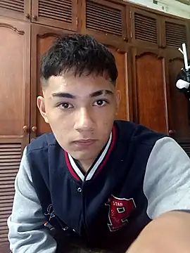 Santiagooo1233 online show from November 16, 12:57 am