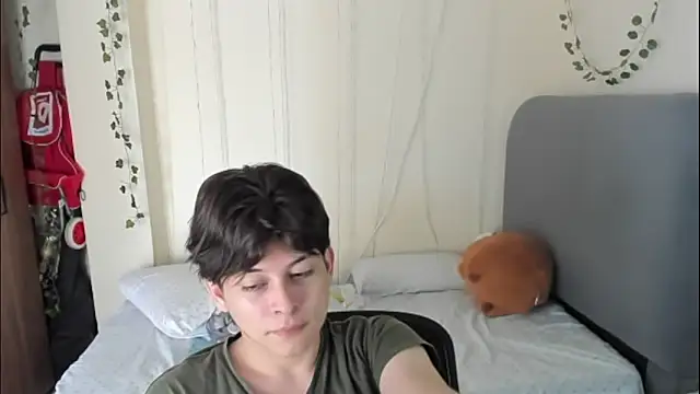 Felix kitty online show from February 27, 7:13 pm