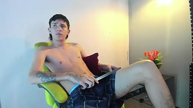 Xanderr owen2 online show from January 6, 7:18 pm