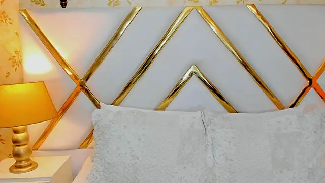 JacobRusso online show from December 17, 6:36 pm