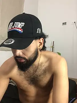 sebas-777masterr online show from February 10, 1:32 am