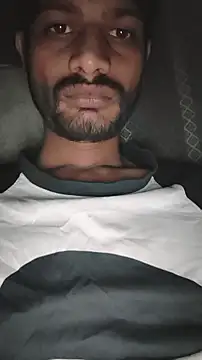 Ritik143jhil online show from April 12, 7:26 pm