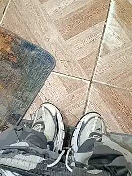 Papabearr92 online show from February 28, 8:41 pm