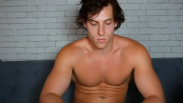 alex islivee online show from April 27, 12:40 am