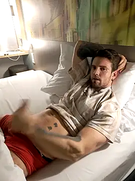 Mystery Mark online show from February 5, 6:04 pm