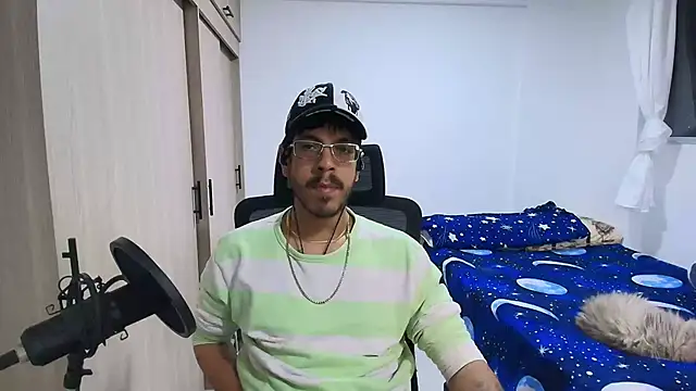 naitt  online show from November 22, 7:52 am