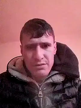 uiuftyrrtydre online show from December 2, 1:36 pm