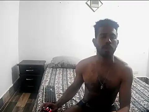 alberthot11 online show from January 14, 5:12 am