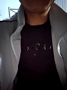 huykkk99 online show from February 20, 4:53 pm