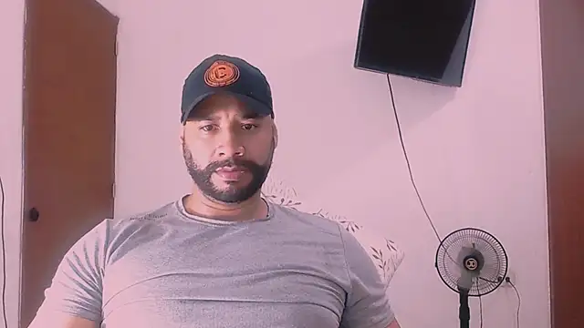 musclehetero online show from January 16, 8:06 am