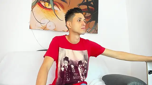 dracke and zara online show from December 15, 12:02 pm